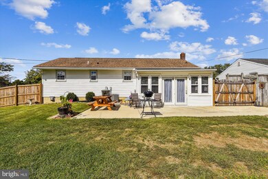 611 Brian St, Brooklyn, MD 21225 - photo 2