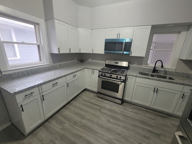 506 S Lasalle St, Aurora, IL 60505 - photo 6