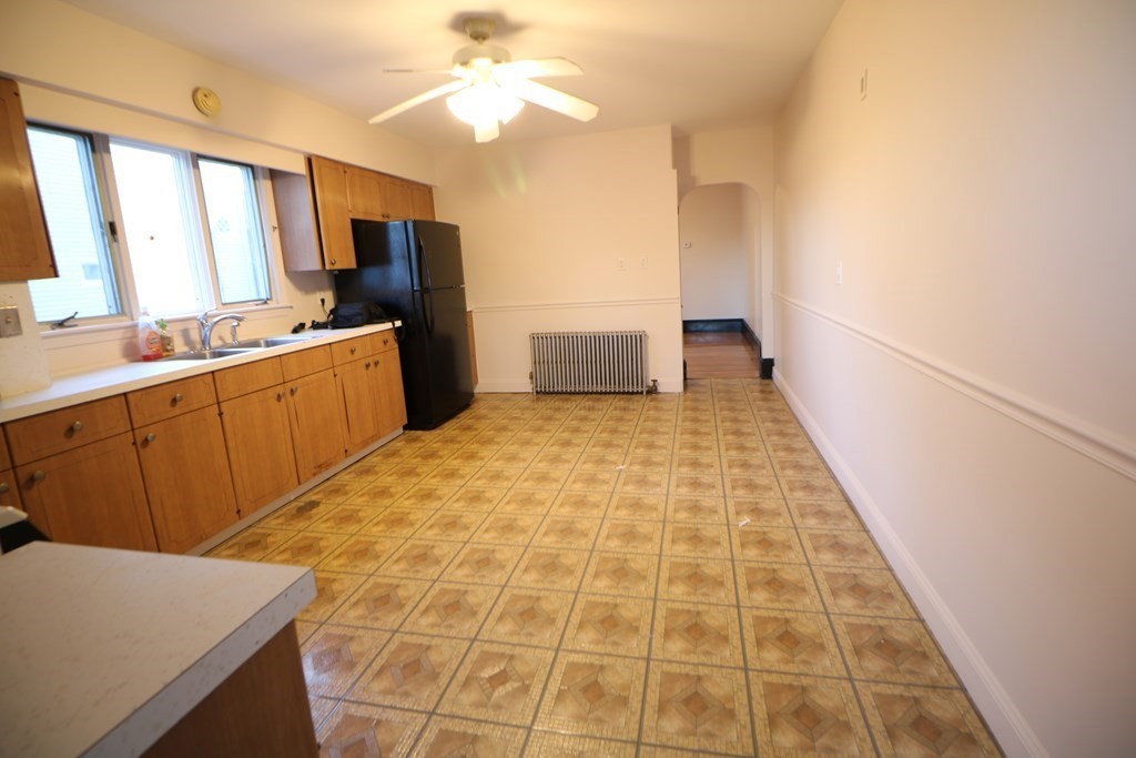18 Julia St unit 18, Malden, MA 02148 - photo 2