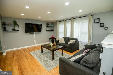 5808 Sir Galahad Rd, Glenn Dale, MD 20769 - photo 6