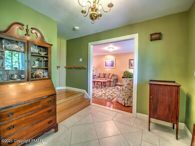 3264 Cranberry Heights Dr, East Stroudsburg, PA 18301 - photo 5