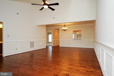 7013 Radford Dr, Fredericksburg, VA 22407 - photo 5