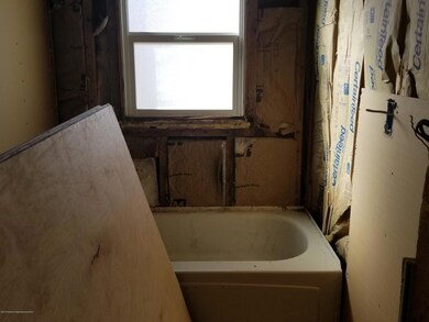 672 Pershing St, Craig, CO 81625 - photo 5