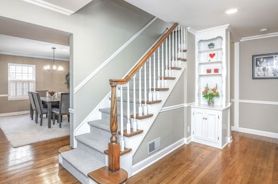 Spacious foyer with built-in
