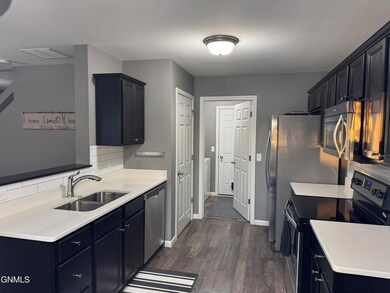 4115 Normandy St, Bismarck, ND 58503 - photo 5