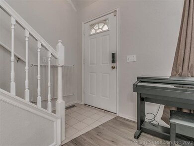 1254 W 112th Dr S, Jenks, OK 74037 - photo 6