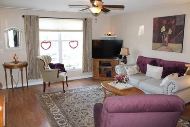 147 Corey St unit 147, Agawam, MA 01001 - photo 4