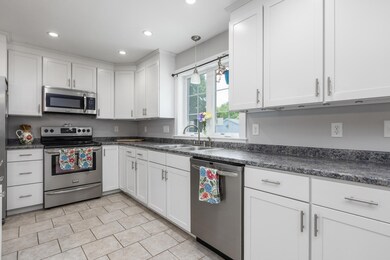 Kitchen-006-015-1500x1000