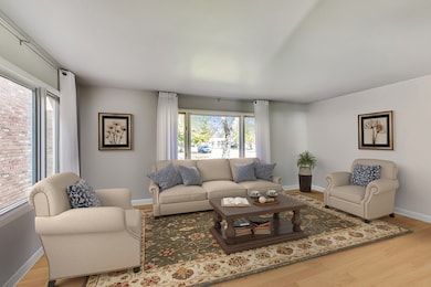 1920 Somerset Ln unit 52, Northbrook, IL 60062 - photo 4