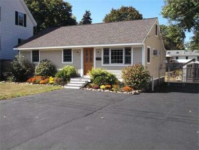 28 Howland St, Brockton, MA 02302 - photo 3