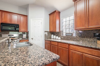This fabulous kitchen also has beautiful counterto