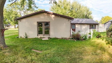 128 E Parkway Dr, Warren, IN 46792 - photo 6