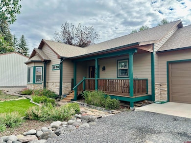 515 SE 2nd St, Cedaredge, CO 81413 - photo 2