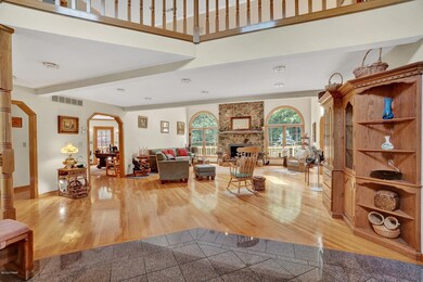 52 Holiday Dr, Hawley, PA 18428 - photo 3