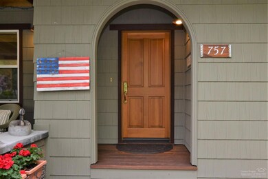 757 NE Majesty Ln, Bend, OR 97701 - photo 3