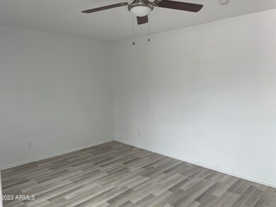 2242 N 29th Place unit 2, Phoenix, AZ 85008 - photo 3
