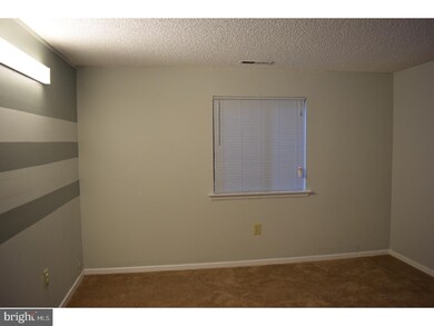 7207 Tamarron Dr unit 7207, Plainsboro, NJ 08536 - photo 5