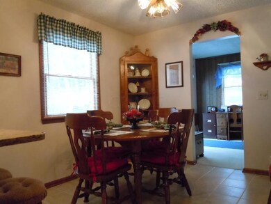 368 Juhl Rd, Circleville, OH 43113 - photo 6