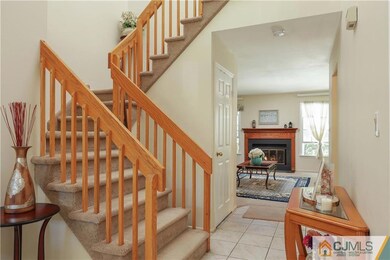 202 Ash Ct, Monmouth Junction, NJ 08852 - photo 4