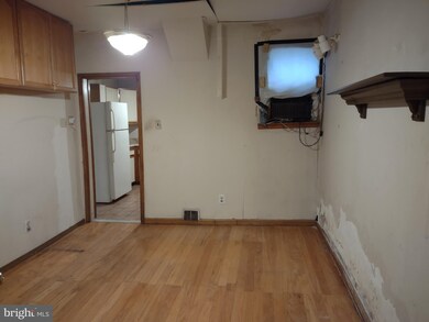 2036 Fernon St, Philadelphia, PA 19145 - photo 2