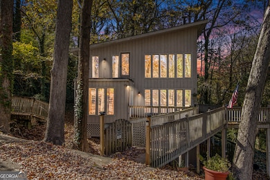 220 Lamplighter Ct SE, Marietta, GA 30067 - photo 3