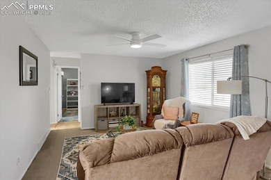 4748 Keith Cir, Colorado Springs, CO 80916 - photo 6