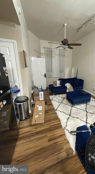 811 W 4th St, Wilmington, DE 19801 - photo 2