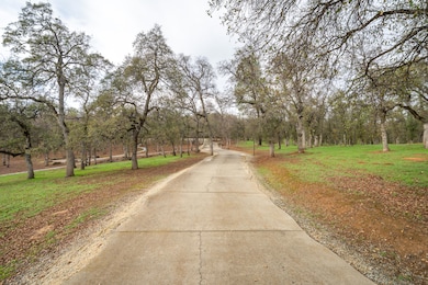 15900 El Camino Robles Rd-3