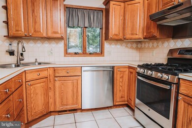 2406 Brookhaven Dr, Vineland, NJ 08361 - photo 6