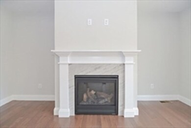 47 Pouts Ln, Uxbridge, MA 01569 - photo 6