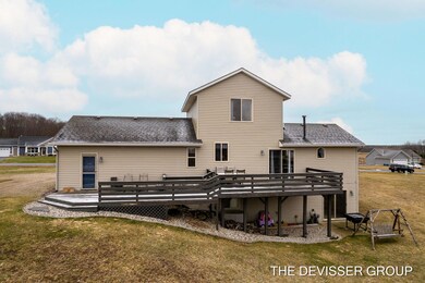 18-web-or-mls-4084 Lone Oak Path, Dorr-1