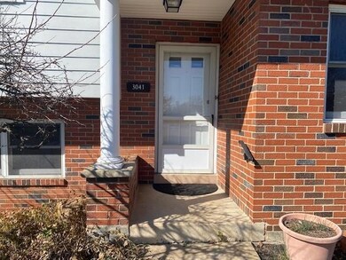 3041 Elm Dr, Allentown, PA 18103 - photo 2