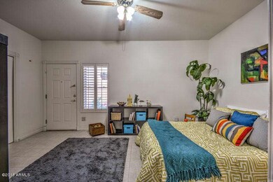 5th Bedroom 1.jpg