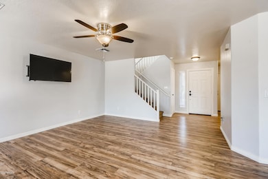 12437 W Valentine Ave El-large-007-005-L