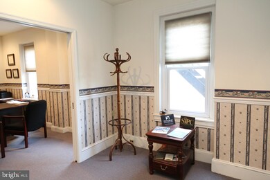 515 N Broad St, Lansdale, PA 19446 - photo 5