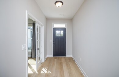4991McCombs-07