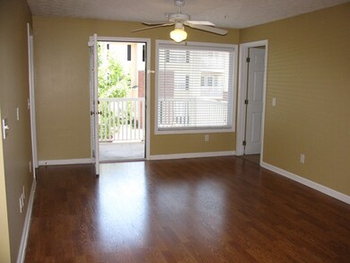 Great Room w/Balcony