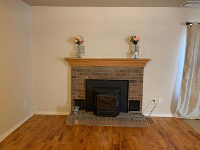 1204 Appleton Ave, Parsons, KS 67357 - photo 5