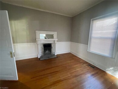 404 Cable St, High Point, NC 27260 - photo 4