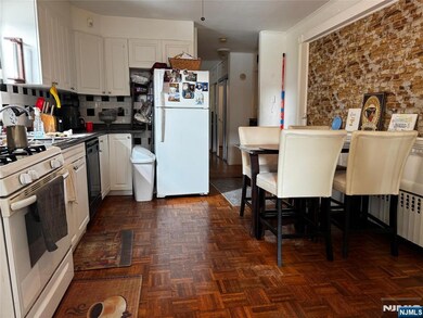 300 Delano Place, Fairview, NJ 07022 - photo 5