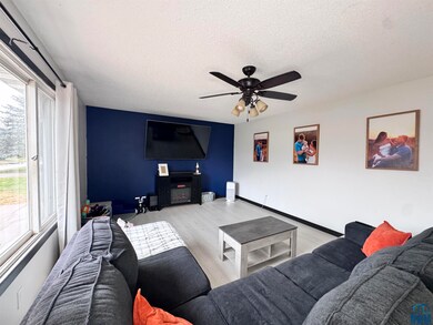 1302 Emerald St, Onawa, IA 51040 - photo 6