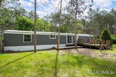 6-web-or-mls-3010 E 96th St-6