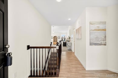 1520 Winding Meadows Dr, Fenton, MO 63026 - photo 3