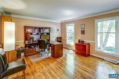 610 Fairgrove Ct, Earlysville, VA 22936 - photo 4