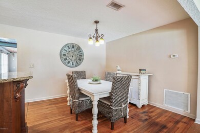 616 Monte Carlo Rd, Jacksonville, FL 32216 - photo 5