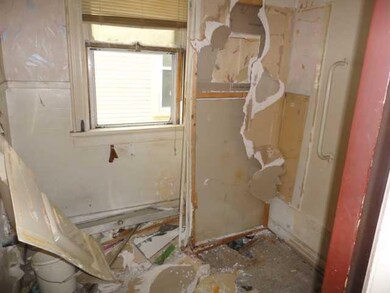 Bathroom Lower unit bathroom