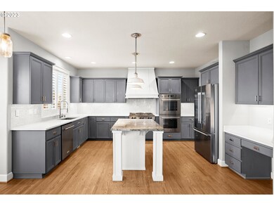 384 SE 13th Place, Canby, OR 97013 - photo 3