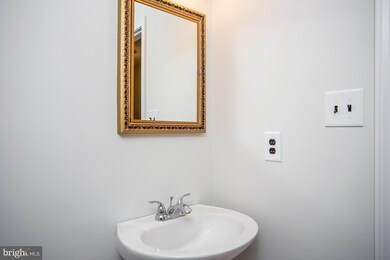 17 Queen Anne Ct, Marlton, NJ 08053 - photo 6