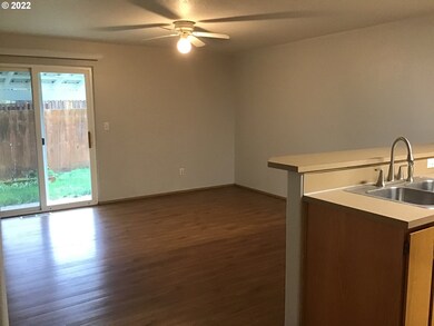 330 Cosmo St, Lafayette, OR 97127 - photo 5