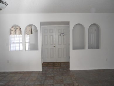 9915 W Tarrytown Ave, Sun City, AZ 85351 - photo 6